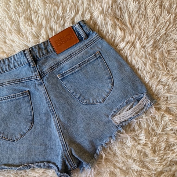Princess Polly High Waisted Distressed Shorts - Picture 5 of 9